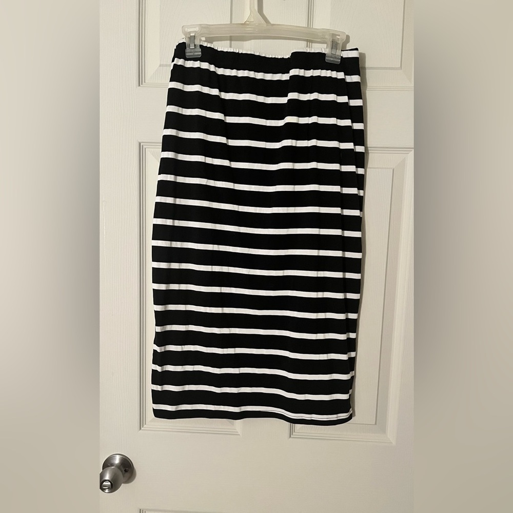 Striped, dark blue, 2 piece set. Skirt & Top